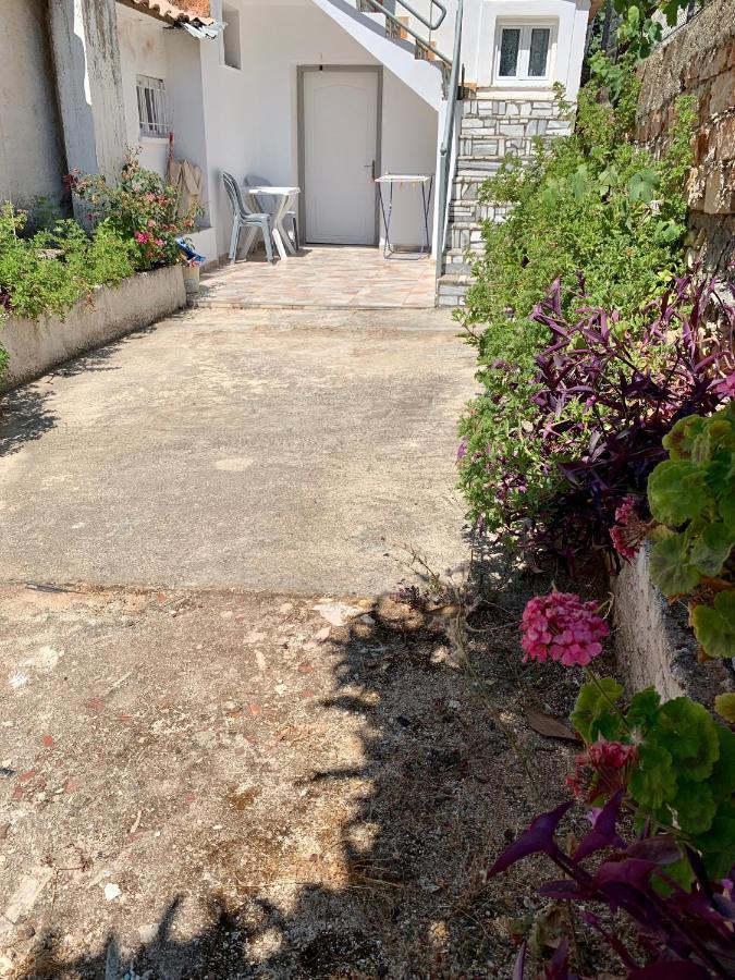 Vaso Apts Sarande Exterior photo