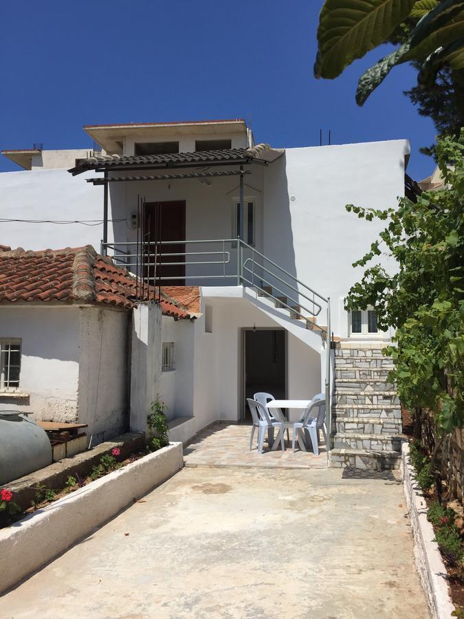 Vaso Apts Sarande Exterior photo