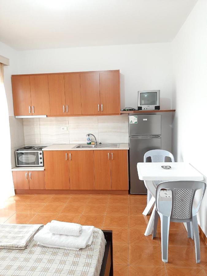 Vaso Apts Sarande Exterior photo
